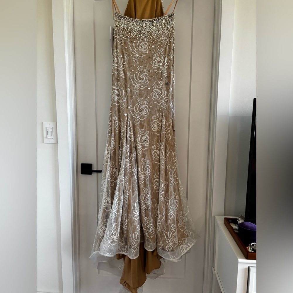 Off-White Pearl Embellished Dress - Picture 2 of 5